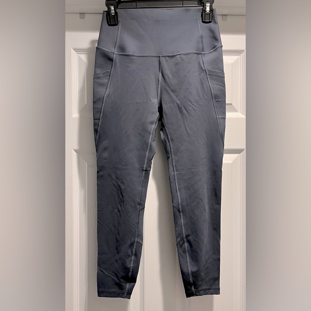GapFit sculpt 7/8 leggings, blue-grey, size medium